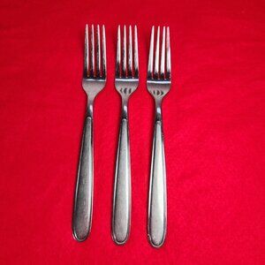 Oneida Forks Peninsula Castle Jordan Laura Pattern 7 7/8" Set of 3